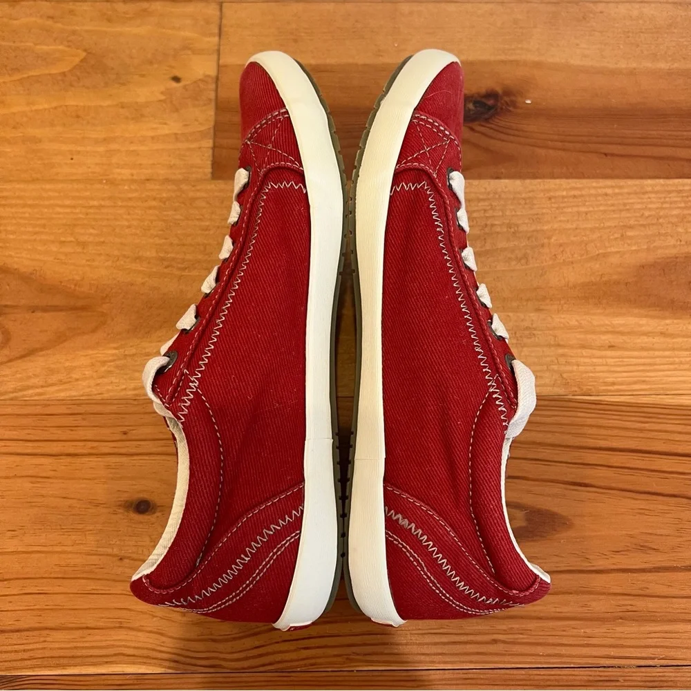 Taos Sneakers Womens 9 Red Canvas Lace Up Moc Star Walking Shoes Comfort Casual - Picture 10 of 15